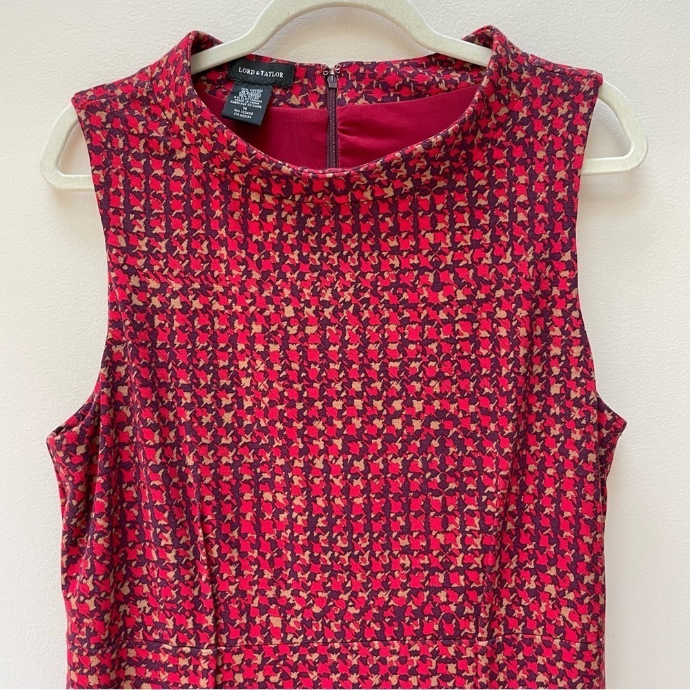Lord & Taylor Red Houndstooth Sleeveless Mock Neck Mod Style Midi Dress Size 14 - Picture 3 of 10